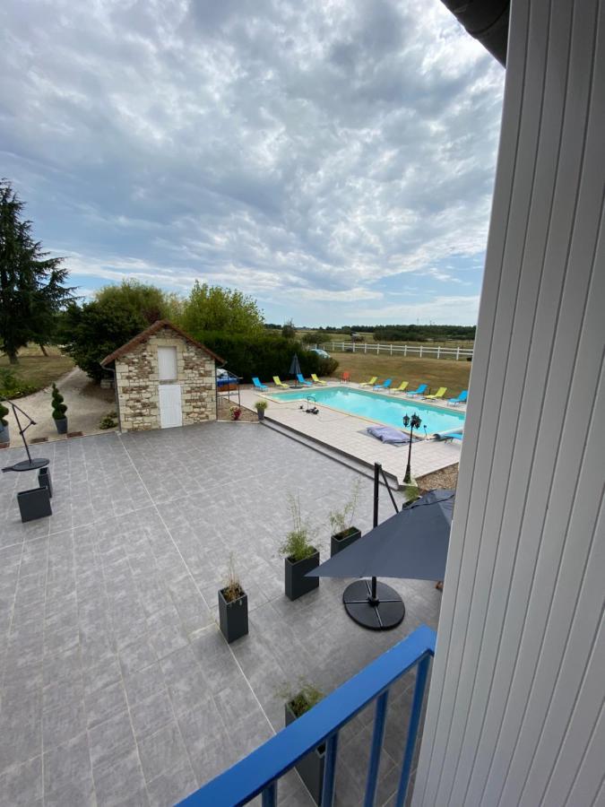 Loveyou Villalunoterie Futuroscope Piscine Spa 4Pers Oyre Ngoại thất bức ảnh